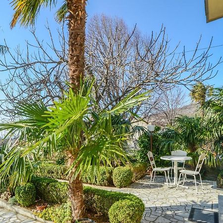 Apartments Antic 4255 Selce Esterno foto